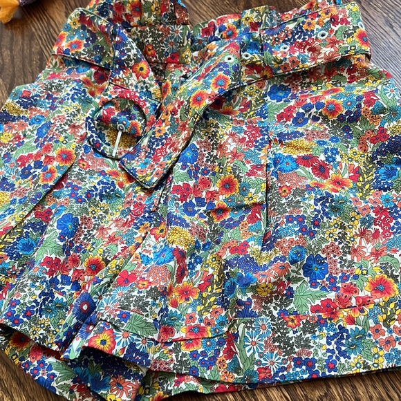 J Crew pleated belted shorts in Liberty Margaret Annie print size 0 100%… - Picture 7 of 14